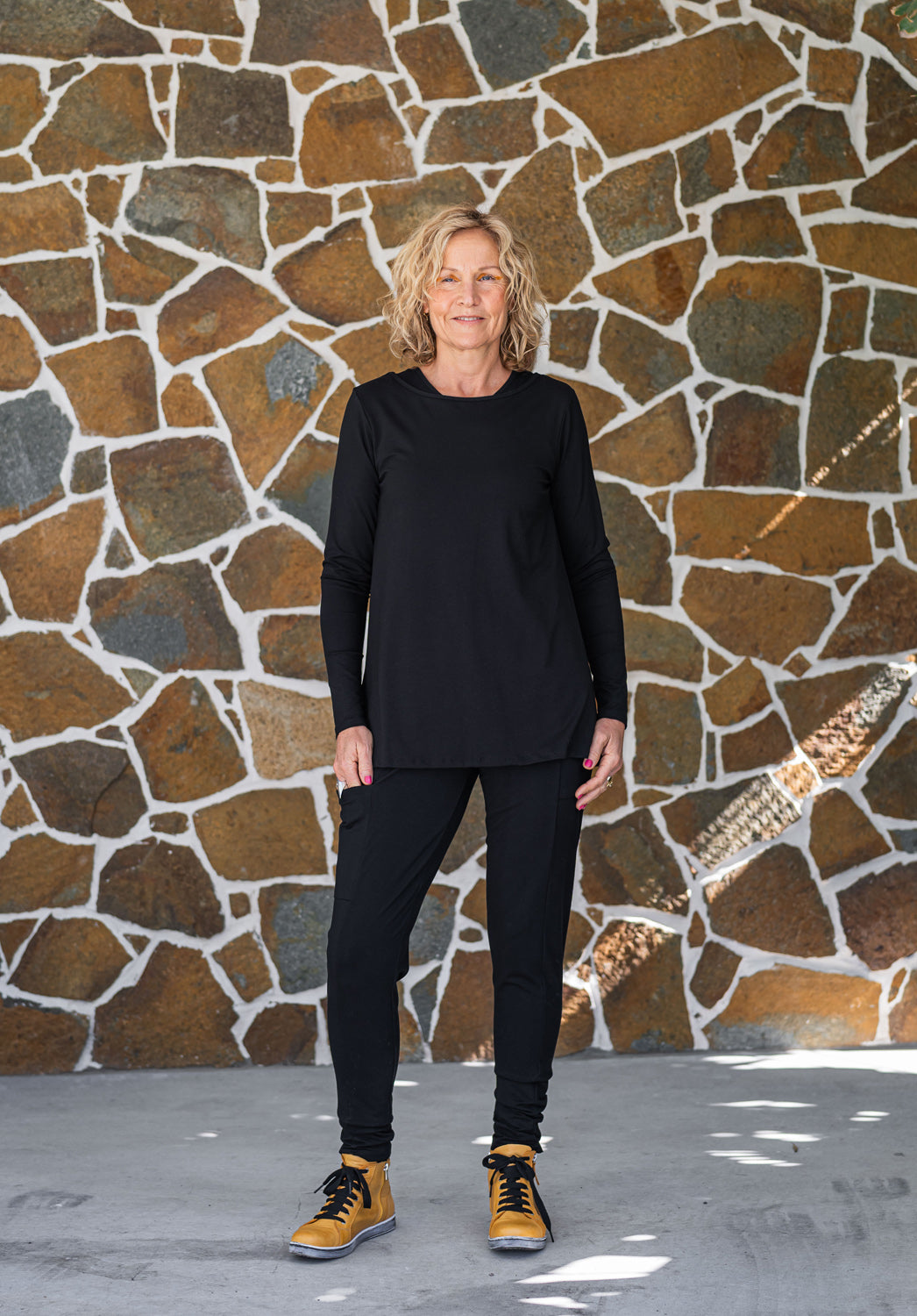 Lynne tunic black bamboo