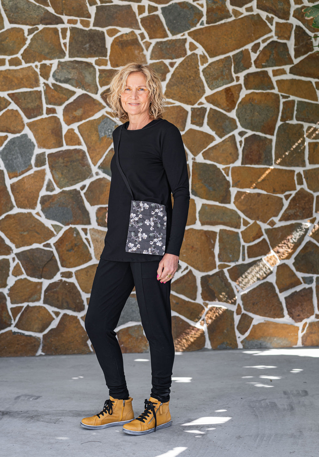 Lynne tunic black bamboo